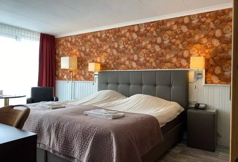 فندق Cafe Restaurant Duinzicht