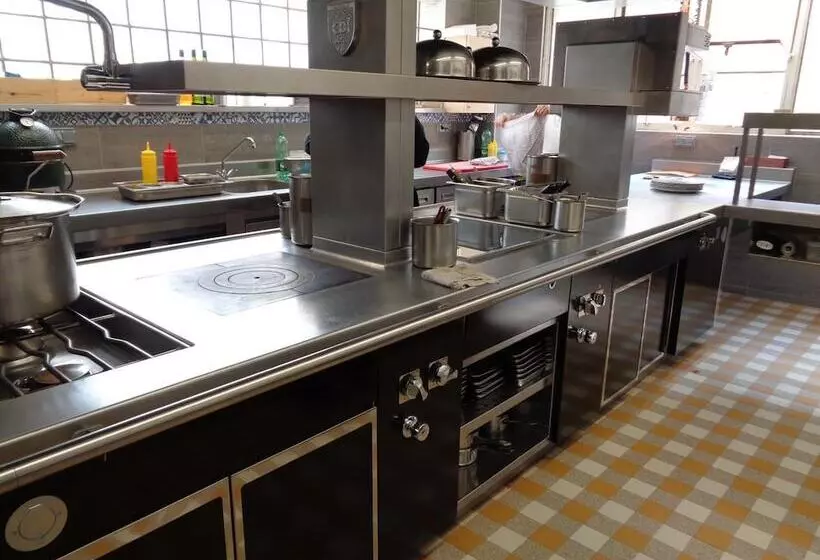 ホテル Hôtel La Table 2 Giffon