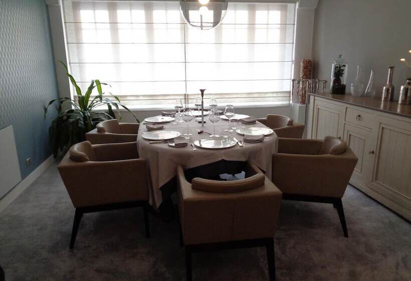 Отель Hôtel La Table 2 Giffon