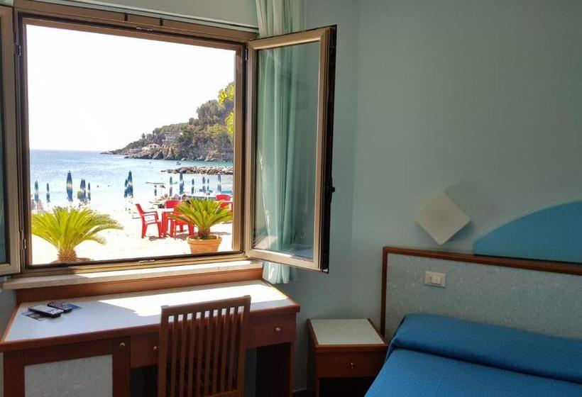 Отель Il Gabbiano