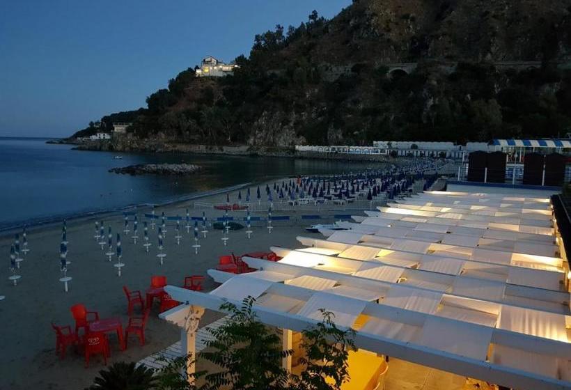 Отель Il Gabbiano