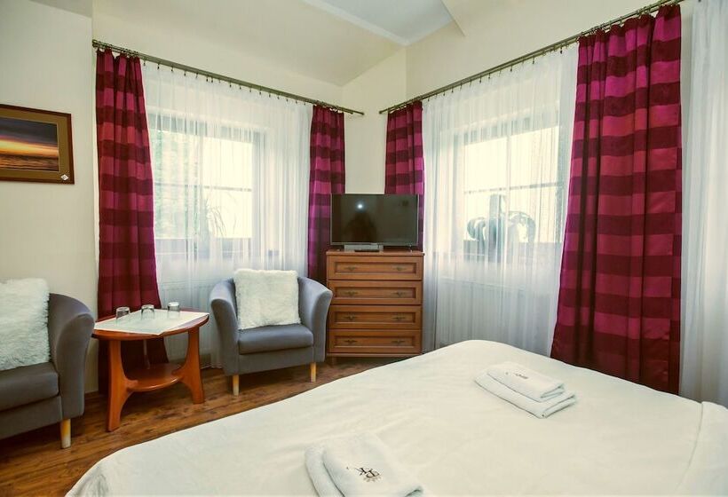 בית מלון כפרי Kamienica Pod Kasztanami świnoujście