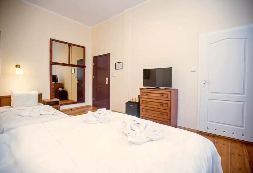 בית מלון כפרי Kamienica Pod Kasztanami świnoujście