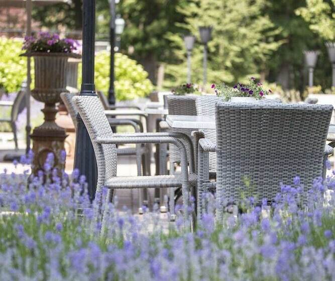 בית מלון כפרי Landgoed De Uitkijk Hellendoorn