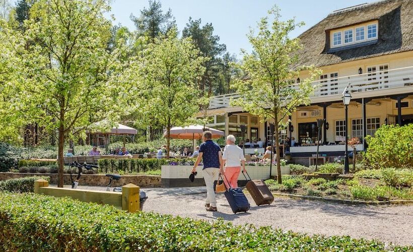 בית מלון כפרי Landgoed De Uitkijk Hellendoorn