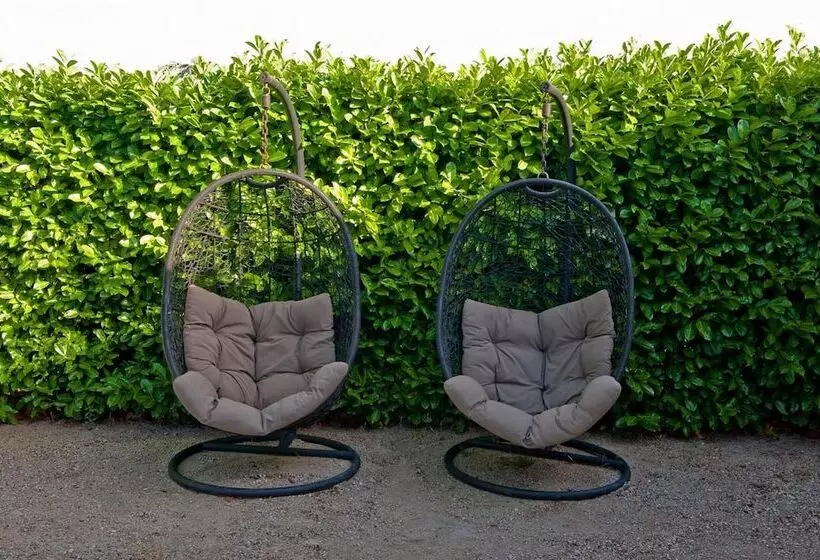 هتل Logis Hôtel Le Mistral Restaurant Montélimar Sud