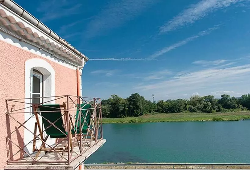 Отель Le Prieuré