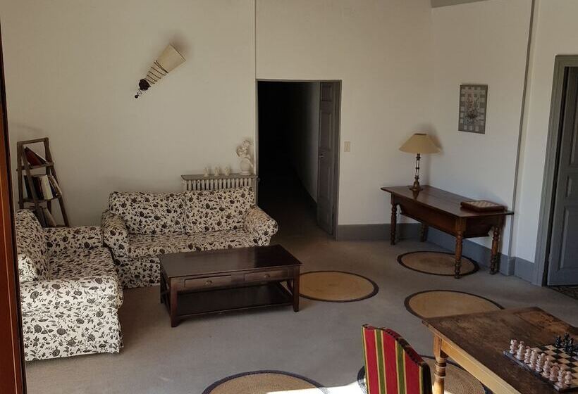 فندق Le Prieuré