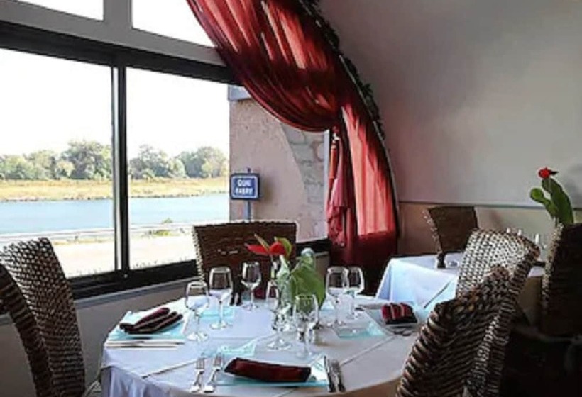 فندق Le Prieuré