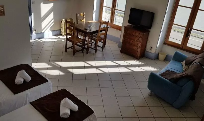 Отель Le Prieuré