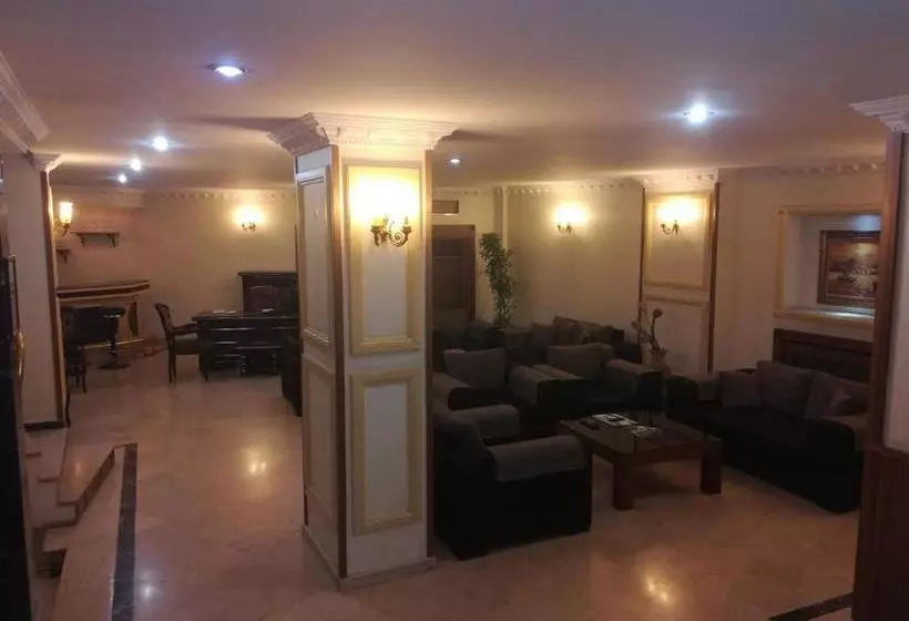 Lyon Hotel İstanbul