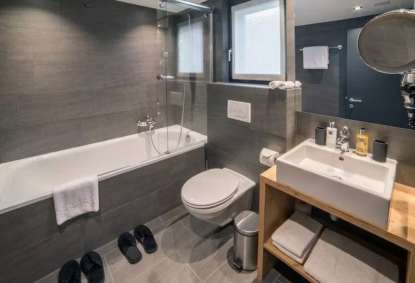 ホテル Mountain Exposure Luxury Chalets & Penthouses & Apartments