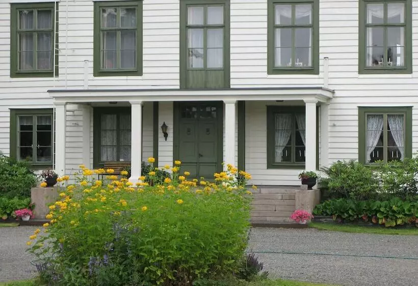 فندق Sikfors Herrgård