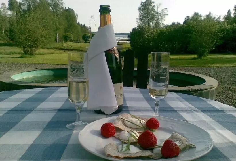 فندق Sikfors Herrgård