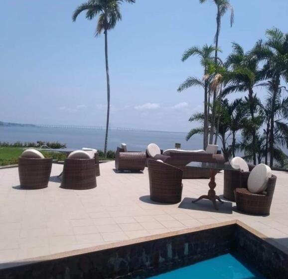 Tropical Executive Hotel N 619