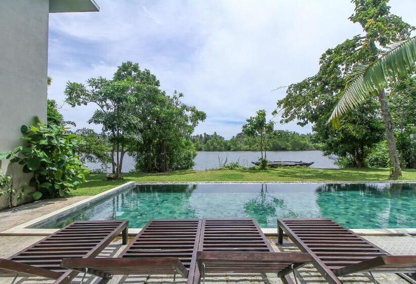 Hotel Rimakvin River Edge Resort & Banquet