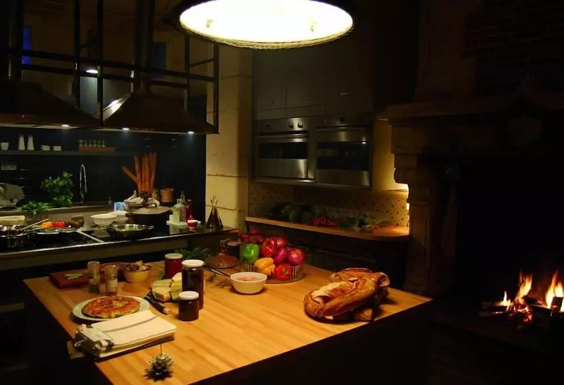 Bed and Breakfast Château La Thuilière