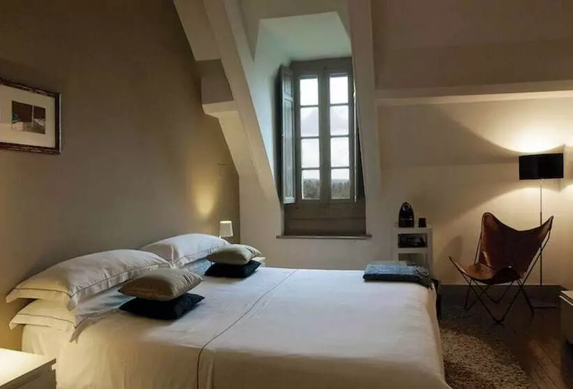 Bed and Breakfast Château La Thuilière