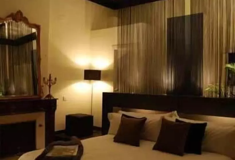 Bed and Breakfast Château La Thuilière