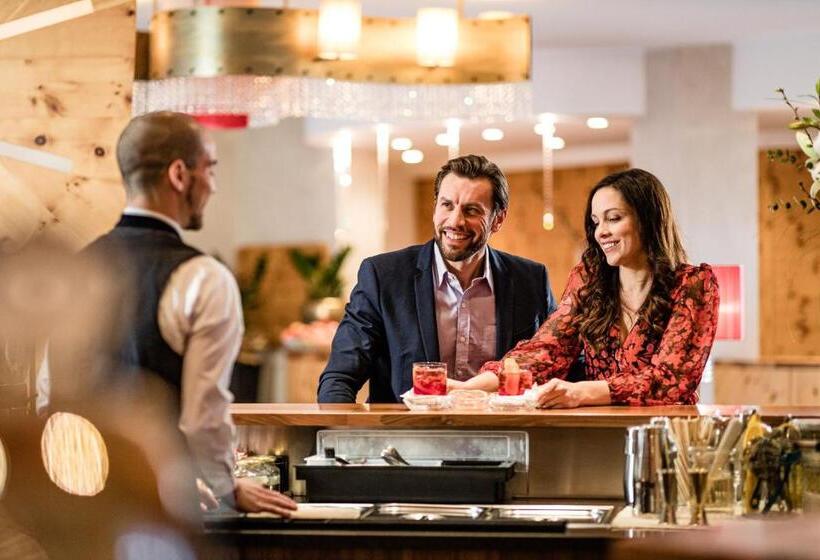 Bella Vista Hotel Emma