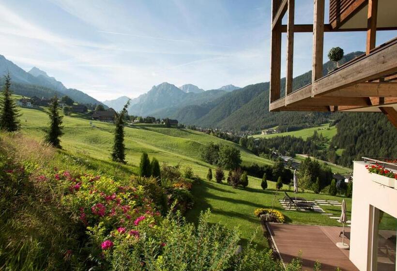 Bella Vista Hotel Emma