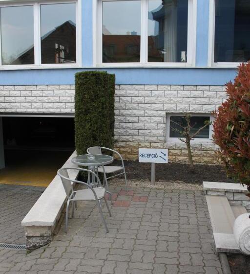 Blue Villa Appartement House