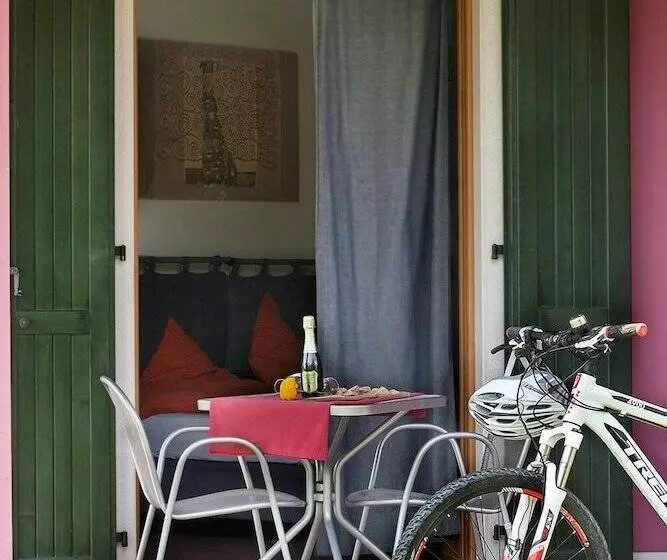 ホテル Agritur La Cort