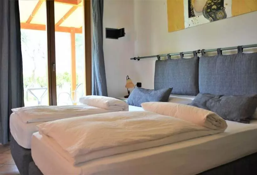 ホテル Agritur La Cort