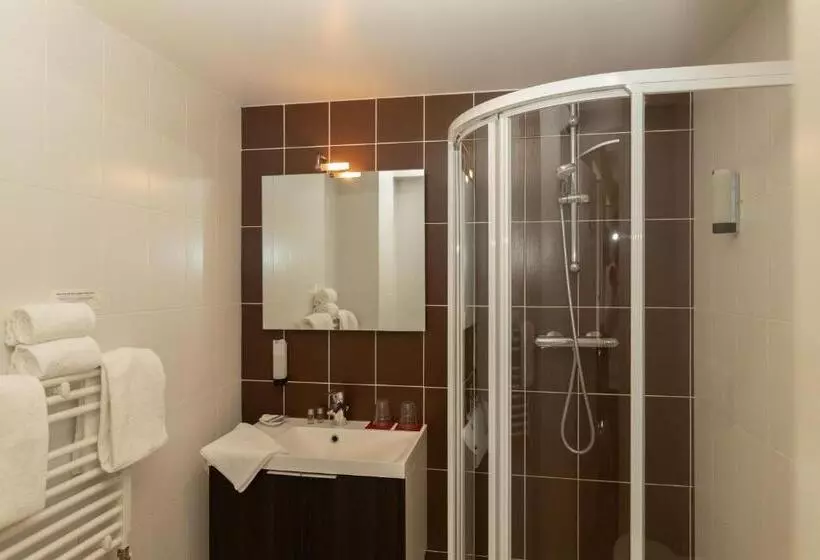 Отель Auberge Le Prieuré Des Gourmands