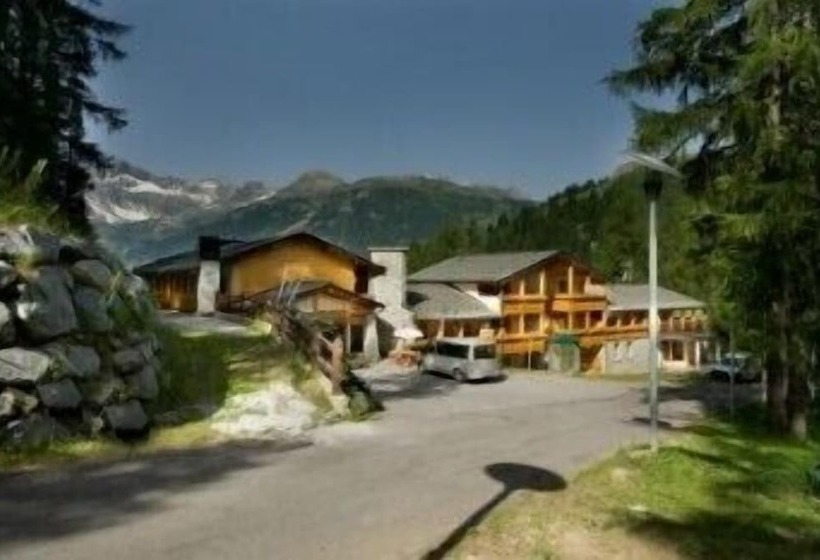 فندق Boscone Suite