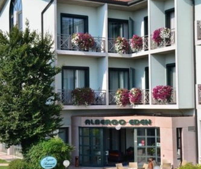 בית מלון כפרי Eden