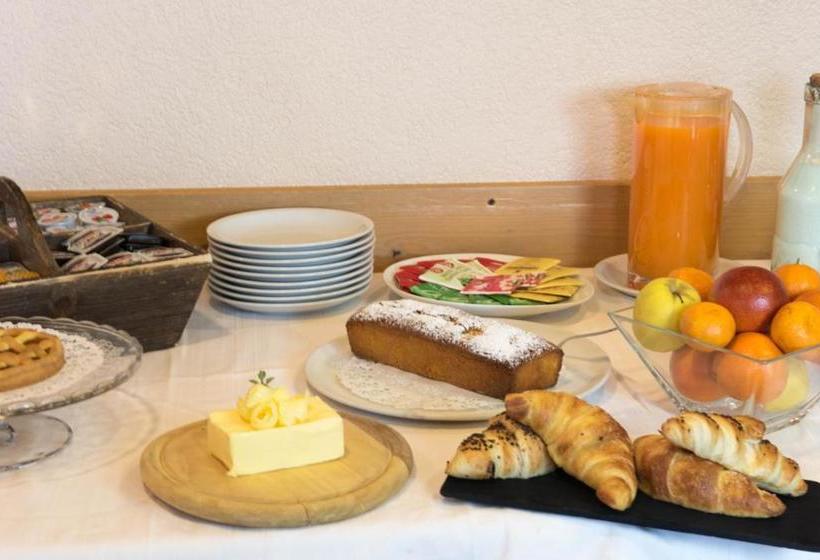 בית מלון כפרי Eira