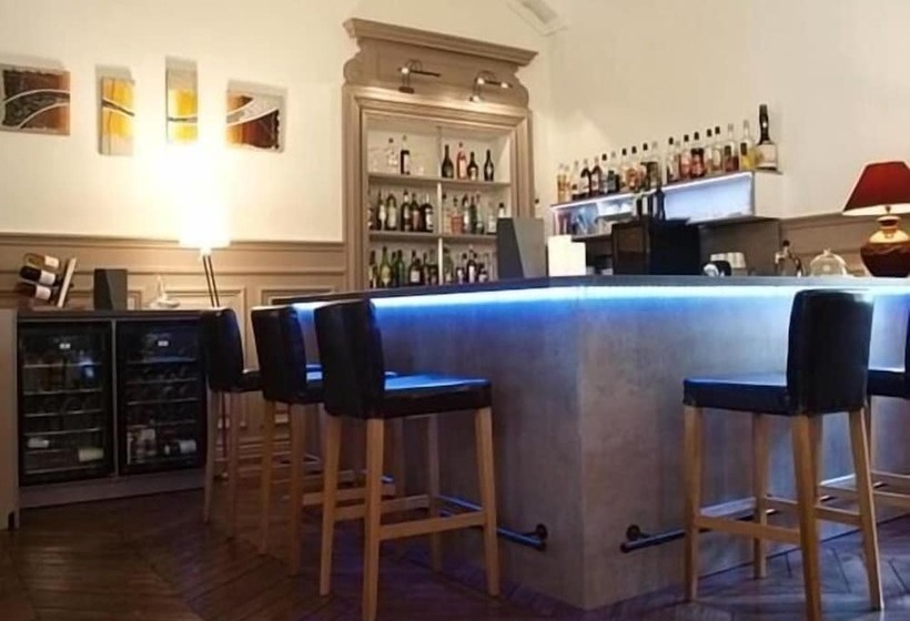 Отель Grand Hôtel De Bourbon Lancy   Logis   Restaurant Et Spa