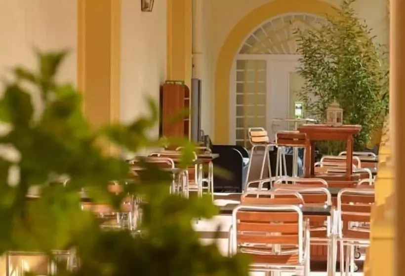 Hotel Grand Hôtel De Bourbon Lancy   Logis   Restaurant Et Spa