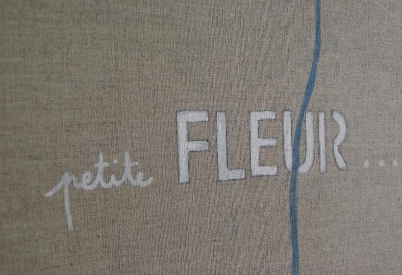 ホテル Hôtel Des Deux Mers