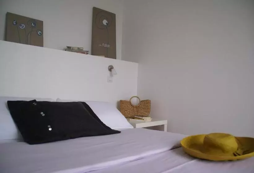 ホテル Hôtel Des Deux Mers