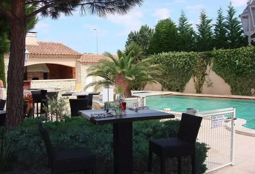 호텔 Hôtel Lou Mistralou