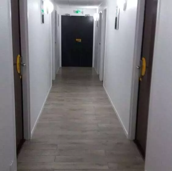 호텔 Hôtel Lou Mistralou