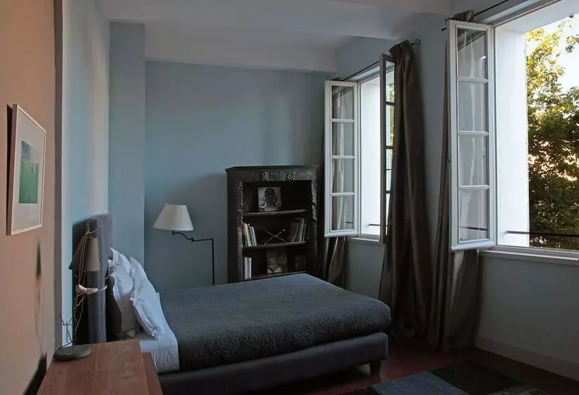 هتل La Maison Sur La Sorgue Esprit De France