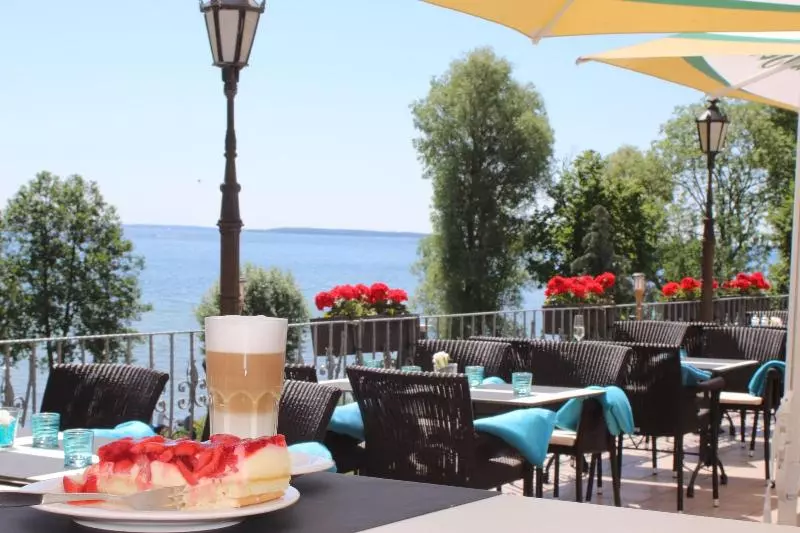 Seehotel Schloss Klink