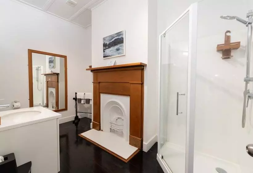 酒店 The Old Oak Boutique