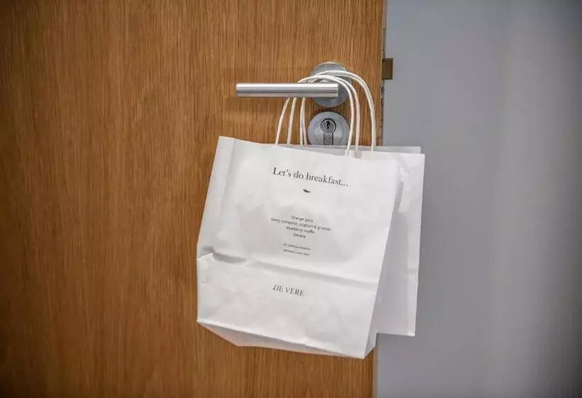 De Vere Cotswold Water Park Apartments