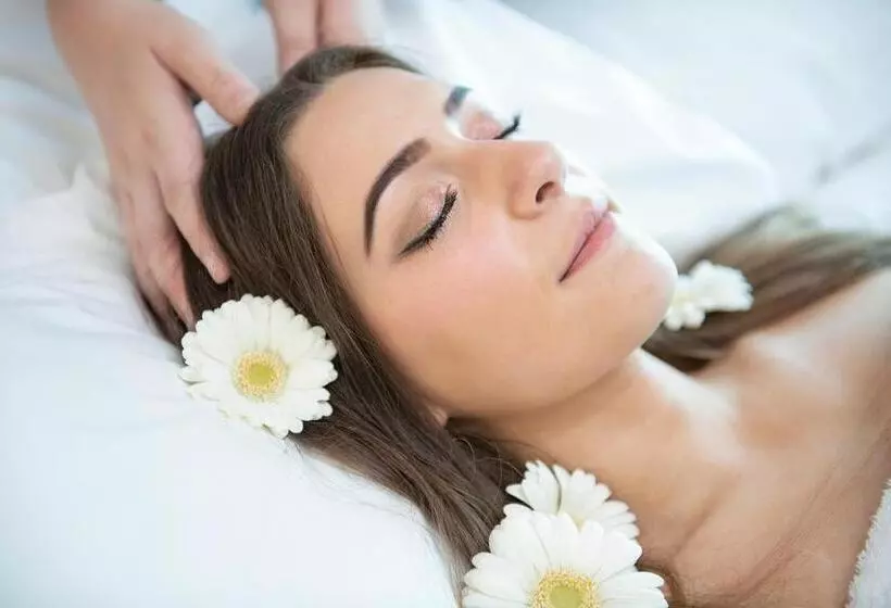 De Vere Cotswold Water Park Apartments