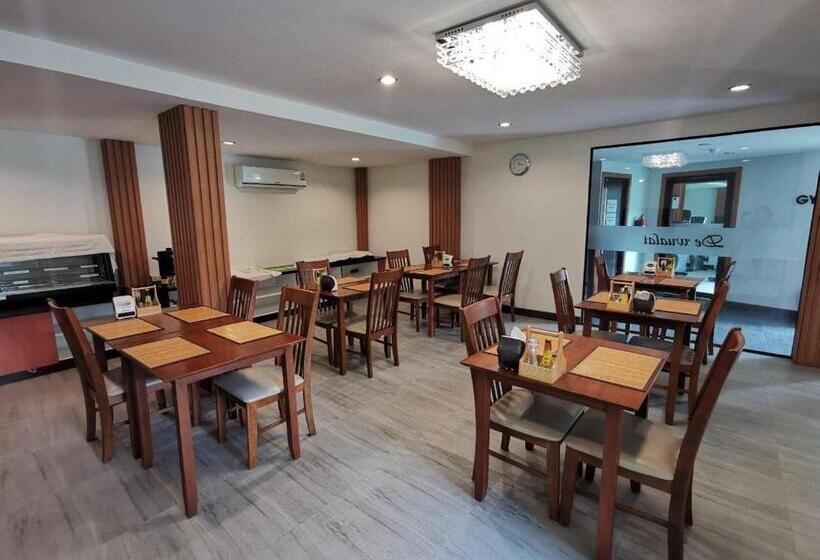 هتل De Wualai Sha Extra Plus