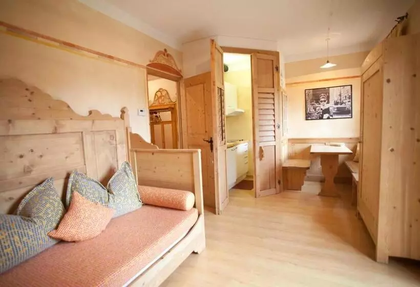 Piccolohotel Tempele Garni