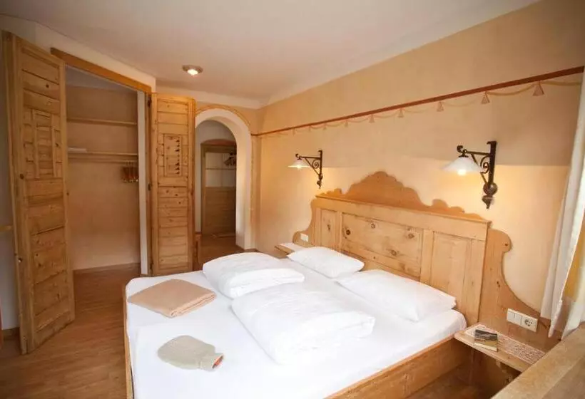 Piccolohotel Tempele Garni