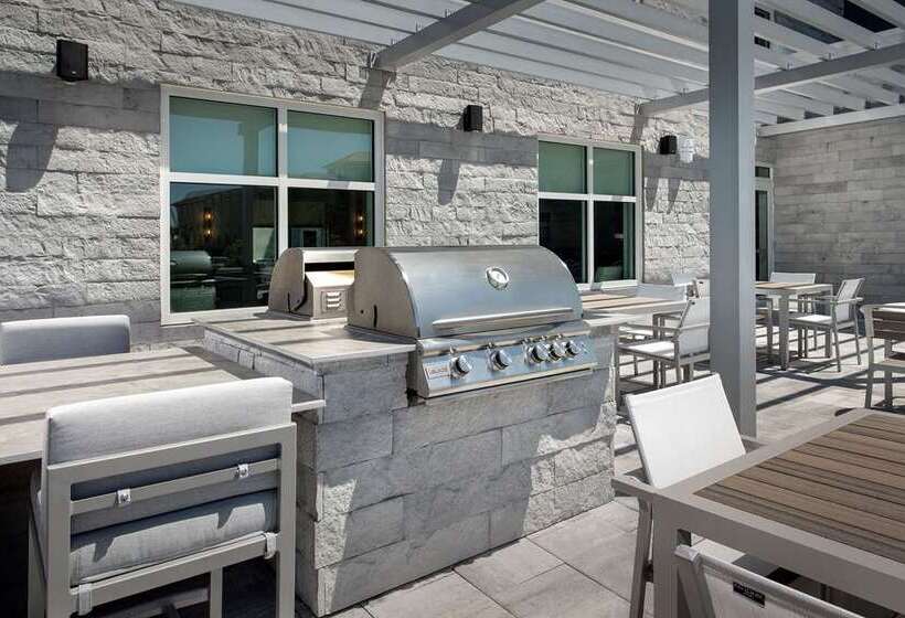 هتل Homewood Suites By Hilton Destin