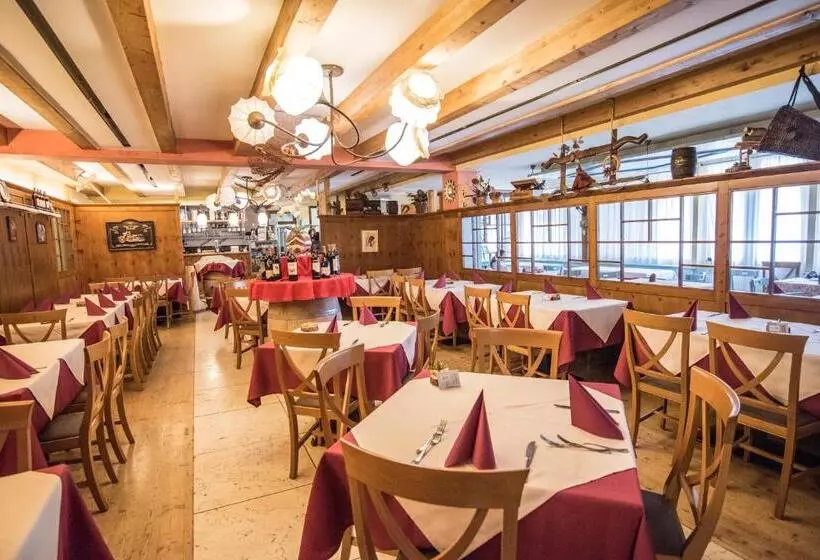Hotelli Resort Al Sole