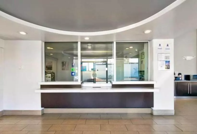 Motelli Studio 6 Victorville   Apple Valley