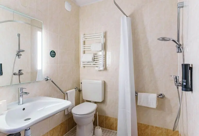 B&b Hotel Amneville Les Thermes